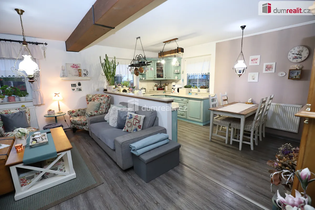 Prodej rodinného domu 150 m², pozemek 433 m²